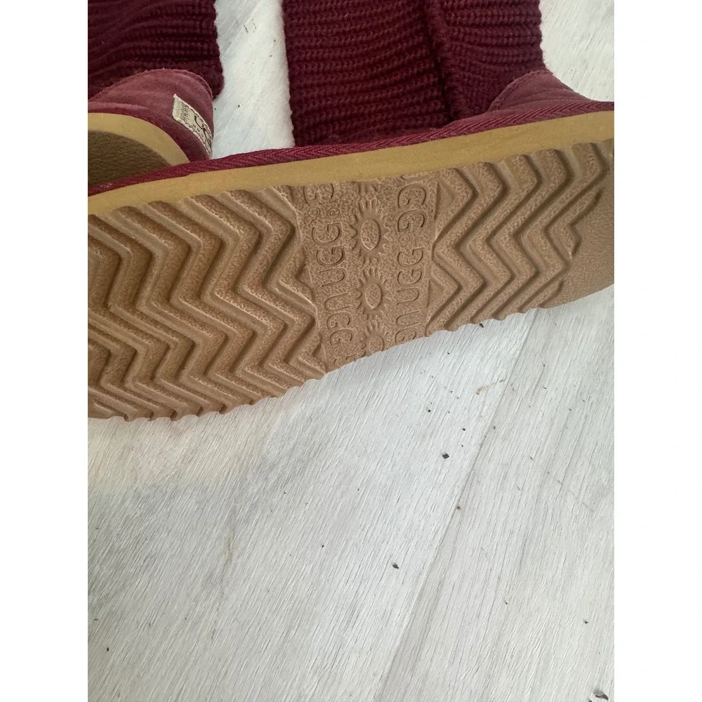 UGG Australia Knit Tall Boots‎ Burgundy Suede Trim Women's Size 9